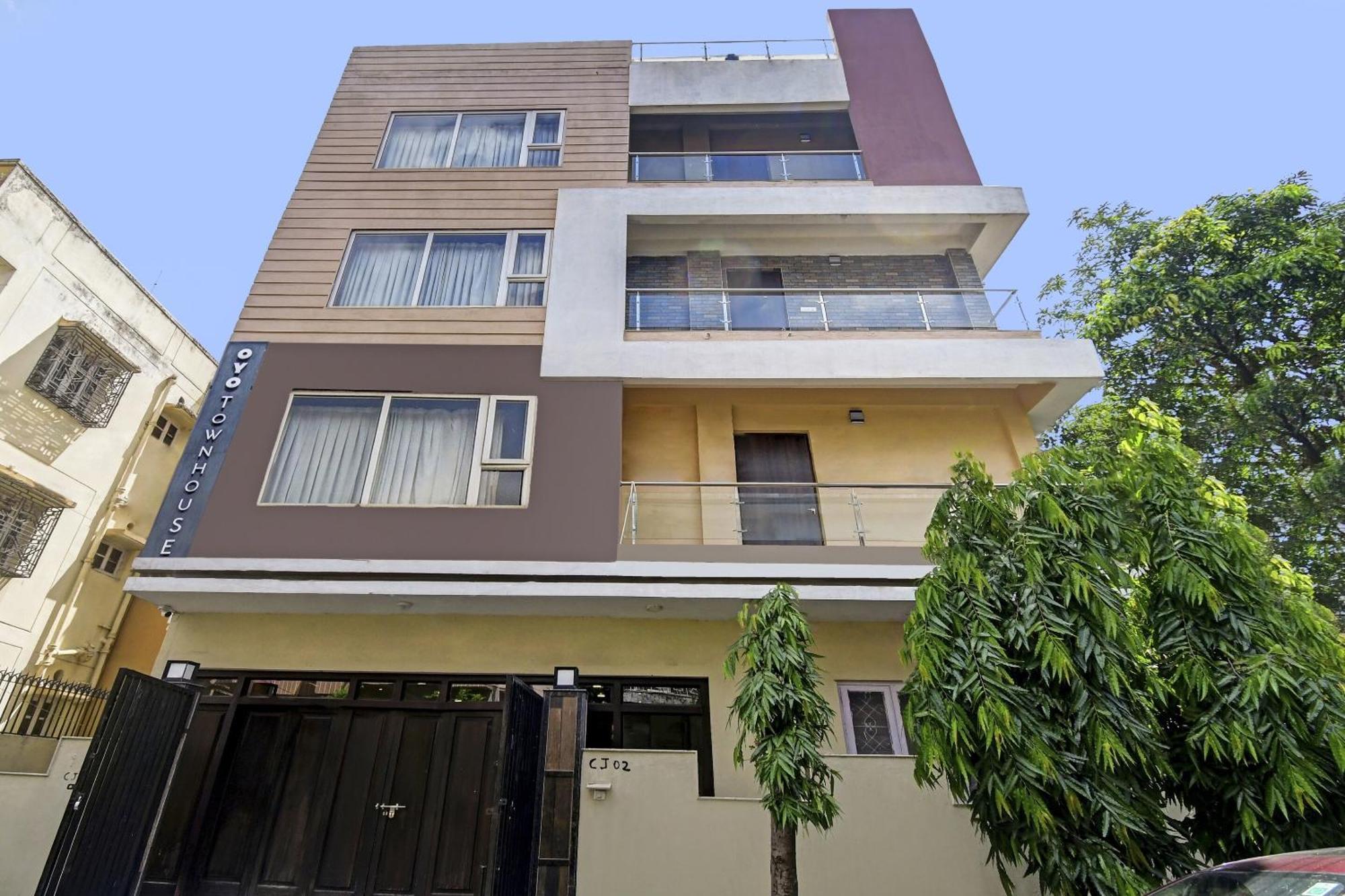 Super Townhouse All In One Kolkata Exterior photo
